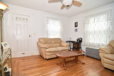 18 Cavalry St, Cranston, RI 02920 - photo 4