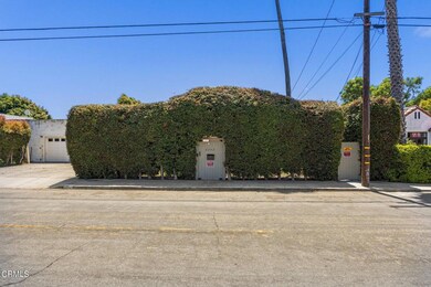 6-web-or-mls-Upmarketmedia_2252Vis-5