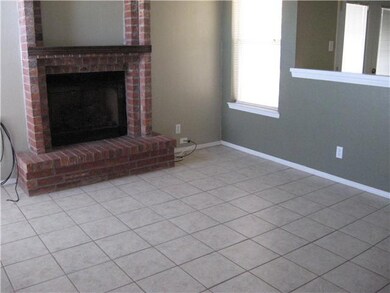 15325 Dilly Ct, Horizon City, TX 79928 - photo 6