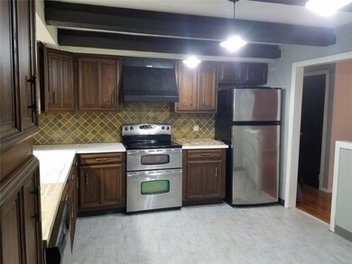 206 Bateman Ave, Cranston, RI 02920 - photo 4