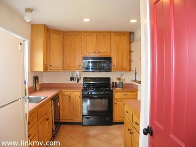 36 Catboat Ln, Vineyard Haven, MA 02568 - photo 6