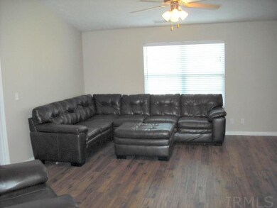 5638 Riverwalk Cir, Newburgh, IN 47630 - photo 6