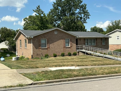 3416 Pinas Bay Dr, Lexington, KY 40502 - photo 2