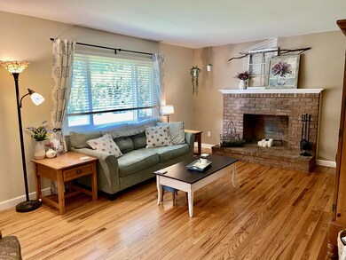 1312 Gumwood Dr, Columbus, OH 43229 - photo 6