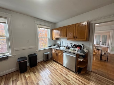 10 Alton Ct unit 2, Brookline, MA 02446 - photo 4
