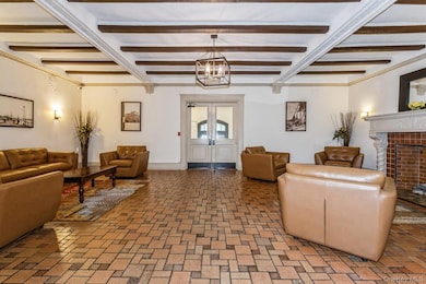 Granada Towers unit 3C, Long Beach, NY 11561 - photo 2