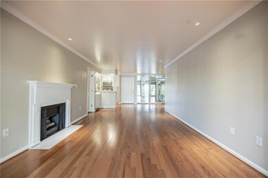 28207 Plantation Dr NE, Atlanta, GA 30324 - photo 2