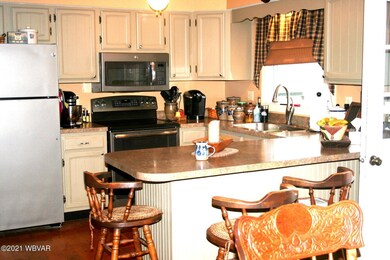 201 Yetter Rd, Muncy, PA 17756 - photo 2