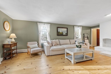 201 Oak Ridge Rd, Plaistow, NH 03865 - photo 7