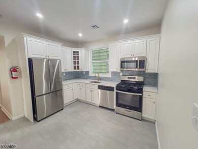 261 22nd St unit 3, Irvington, NJ 07111 - photo 4