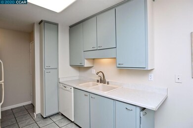 2564 Walnut Blvd unit 99, Walnut Creek, CA 94596 - photo 6