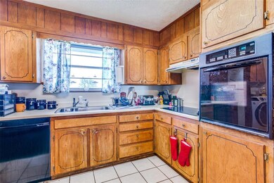 1087 County Road 4797, Springtown, TX 76082 - photo 6