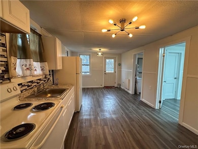 55 Burlingham Rd unit 1, Bloomingburg, NY 12721 - photo 5