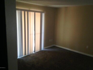 710 Oaks Plantation Dr, Jacksonville, FL 32211 - photo 4