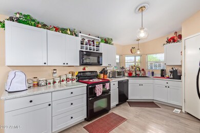 3700 S Tomahawk Rd unit 60, Apache Junction, AZ 85119 - photo 7