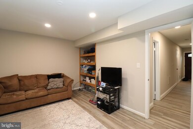 14307 Oxford Dr, Laurel, MD 20707 - photo 6