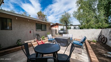 1102 S Doran-28