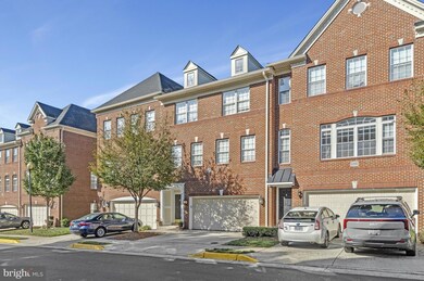 20377 Cottswold Terrace unit 73, Sterling, VA 20165 - photo 2