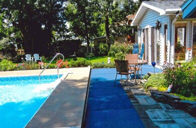 9 Kim Dr, Albany, NY 12211 - photo 4