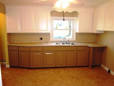 52 Zenith Dr unit 1, Worcester, MA 01602 - photo 5