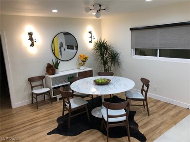 1490 Cayuga Pkwy, Las Vegas, NV 89169 - photo 2