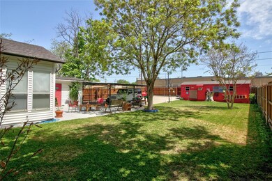 1206 N Morris St, Gainesville, TX 76240 - photo 3