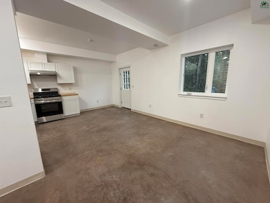 413 E 8th Ave, North Pole, AK 99705 - photo 3