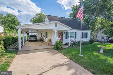 105 Polk Dr, Manassas Park, VA 20111 - photo 3