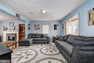 4 Tigerwood Ct, Parkville, MD 21234 - photo 3