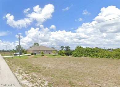 2747 NE 5th Place, Cape Coral, FL 33909 - photo 3