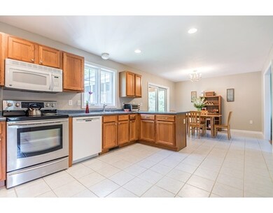 29 Summer Hill Rd, Dracut, MA 01826 - photo 4