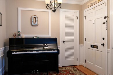 2711 Mirror Lake Dr, Fayetteville, NC 28303 - photo 4