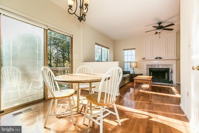 46579 Carlyle Ct, Sterling, VA 20165 - photo 6