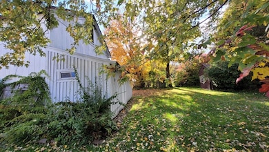 50 Grove St N, Barre, MA 01005 - photo 6