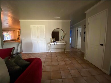 BF7685C5-89A3-471F-88C5-4A4CCE427181