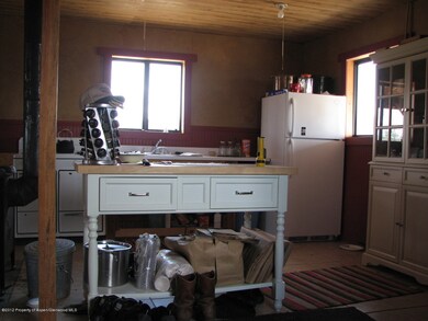 Lot 327 (2)