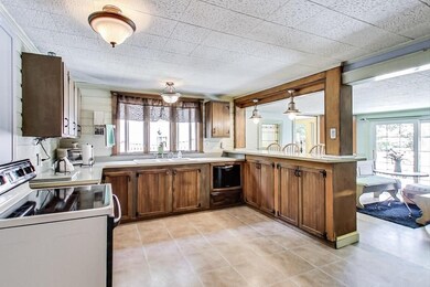 786 E Ashland St, Brockton, MA 02302 - photo 7