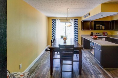 816 Westwood Village unit 3, Maryville, IL 62062 - photo 6