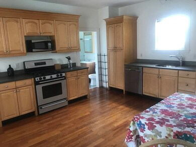 9 Dane St unit B, Somerville, MA 02143 - photo 2
