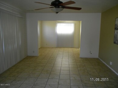 Family Room to Dining