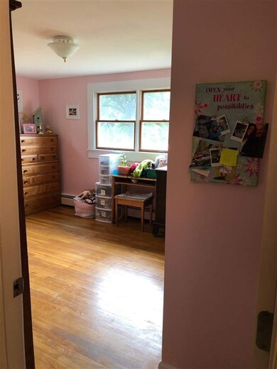 4 Oxford St, MerriMacK, NH 03054 - photo 7