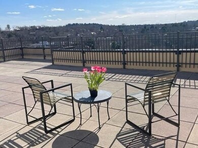 1731 Beacon St unit 1015, Brookline, MA 02445 - photo 6