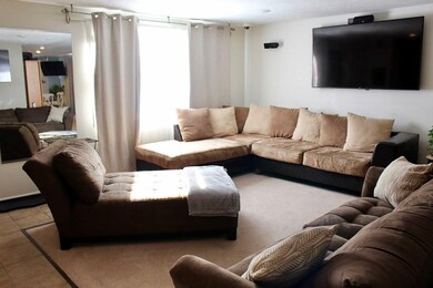 F1 Franklin Square unit F1, Randolph, MA 02368 - photo 3