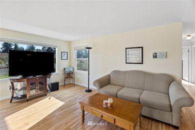 3318 Elwood Dr W, University Place, WA 98466 - photo 3