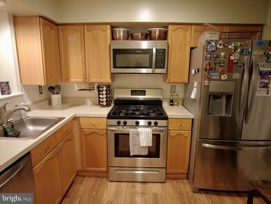 113 Arden Ct, Harleysville, PA 19438 - photo 4