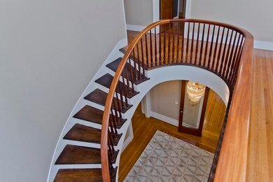 39 Bellevue Ave, Springfield, MA 01108 - photo 5