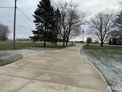 2630 S 600 W, Topeka, IN 46571 - photo 2