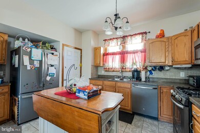 10 N Brown St, Gloucester City, NJ 08030 - photo 6