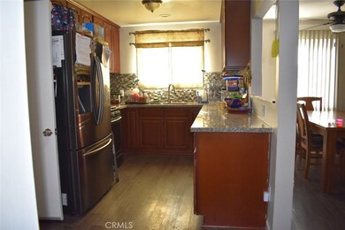 12202 Grandee Ave, Los Angeles, CA 90059 - photo 7