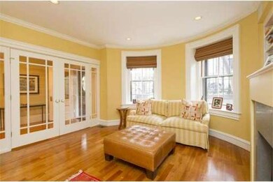 31 Upton St unit 1, Boston, MA 02118 - photo 4